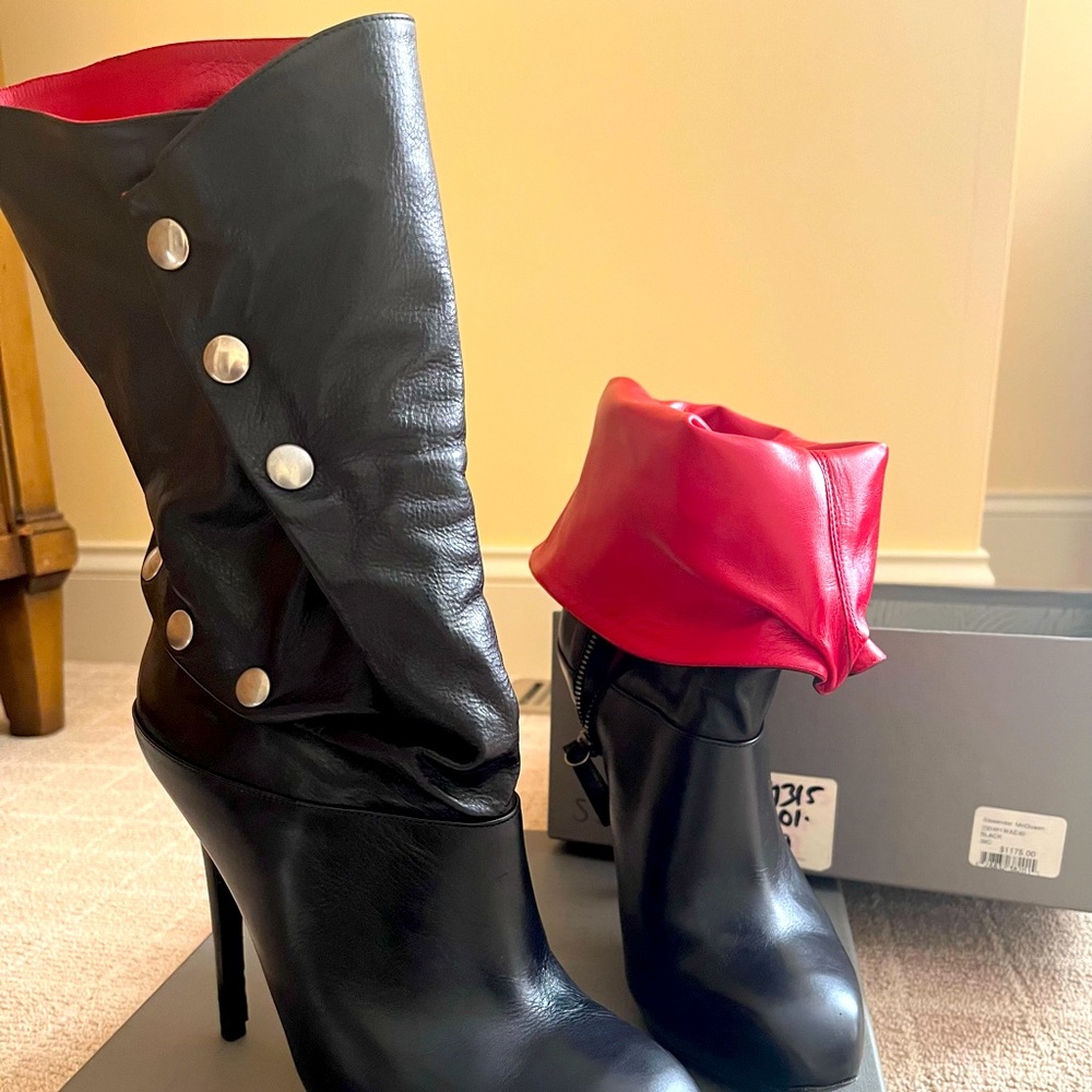 Alexander McQueen adjustable boots, 9